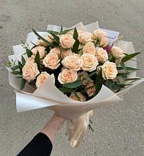 Букет Кремовые розы Латте в Дубровский