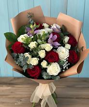 Букет цветов из:  Розы и Альстромерии в Дубровский