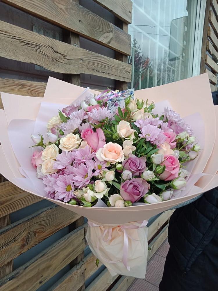 Букет цветов из: Розы и Хризантемы в Дубровский