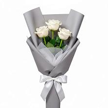 Букет 3 белые розы в Дубровский