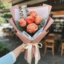 Букет цветов из:  Розы в Дубровский