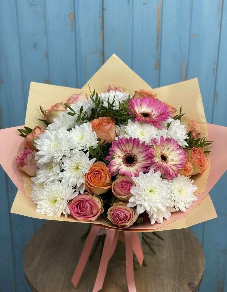 Букет цветов из: Розы, Герберы и Хризантемы в Дубровский