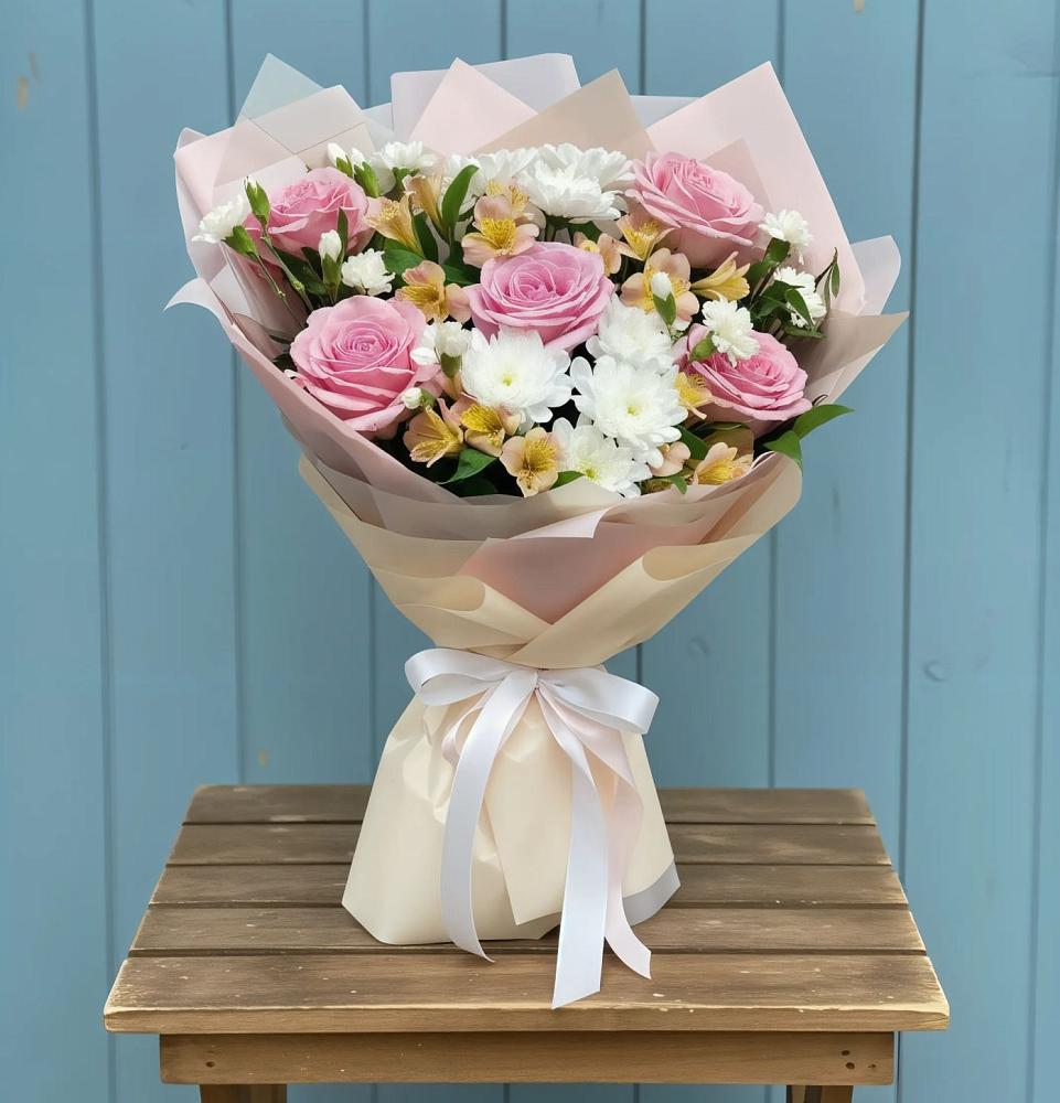 Букет цветов из: Гвоздики, Орхидеи и Розы в Дубровский