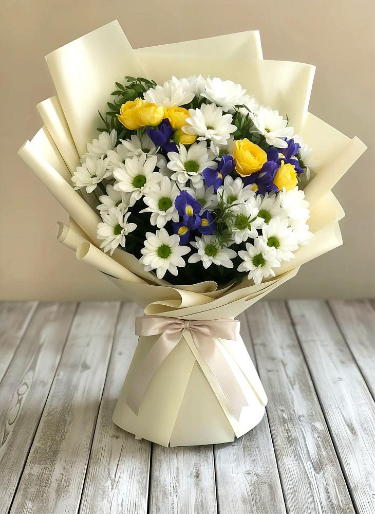 Букет цветов из: Ирисы, Хризантемы и Розы в Дубровский