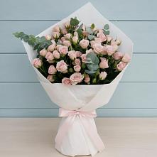 Букет цветов из:  Розы в Дубровский