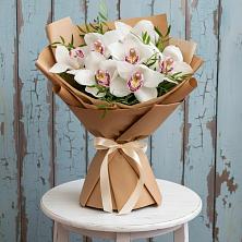 Букет цветов из:  Орхидеи и Розы в Дубровский